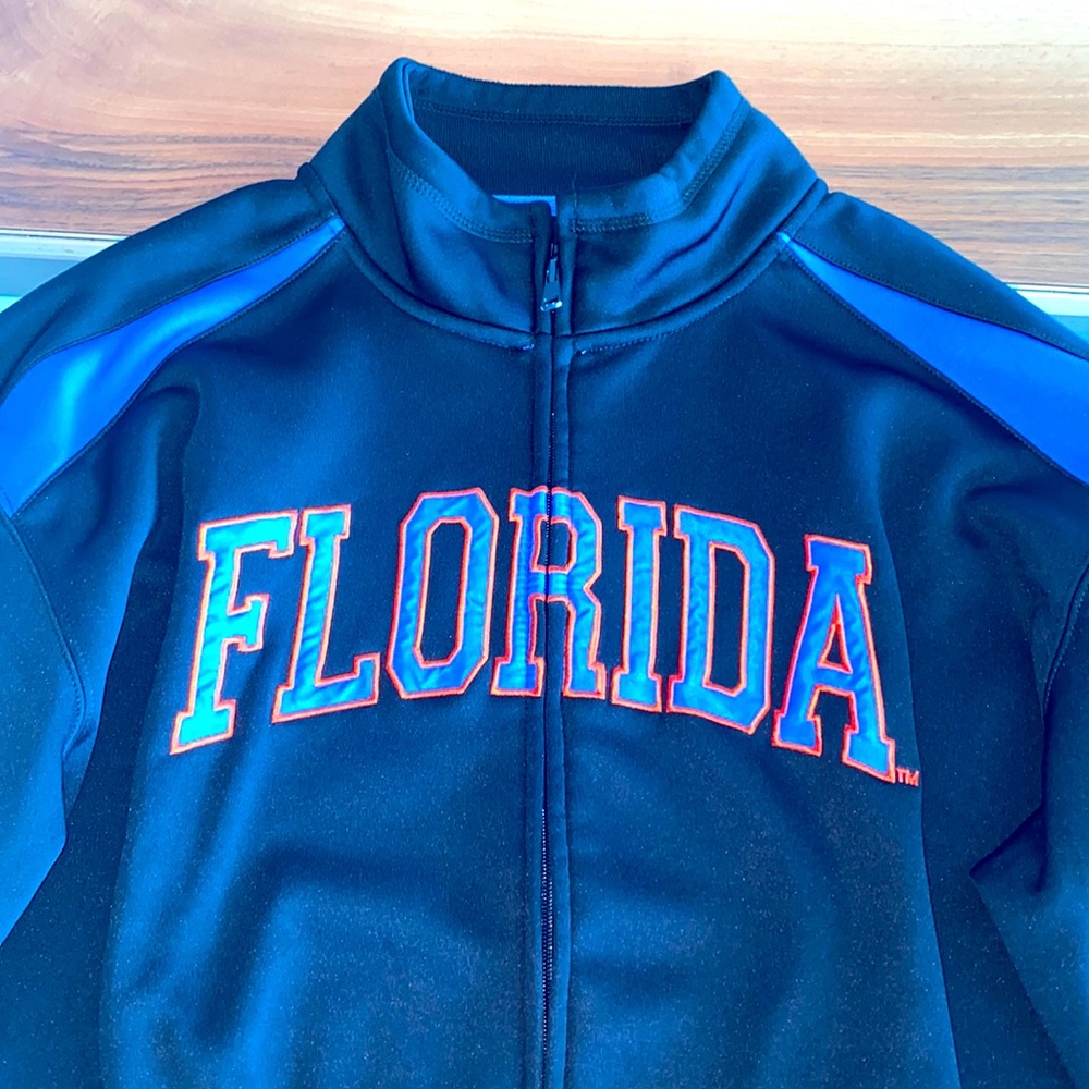 UNIVERSITY OF FLORIDA BLACK JACKET LARGE